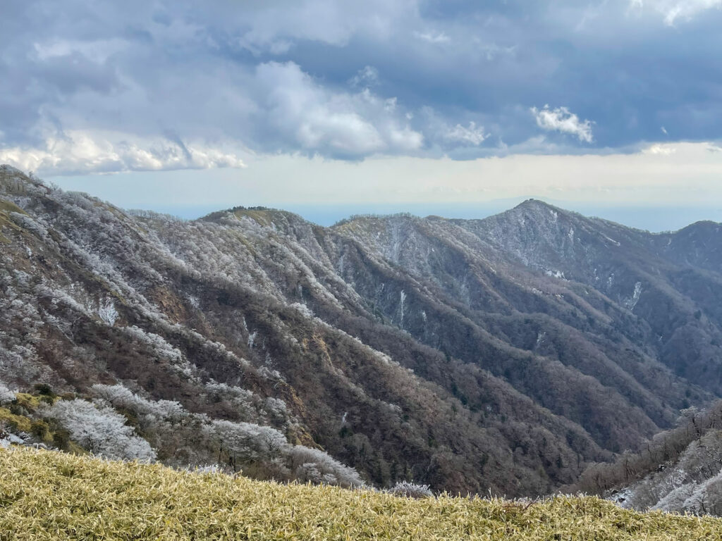 【日帰り登山】公共交通機関で蛭ヶ岳へヒルトン